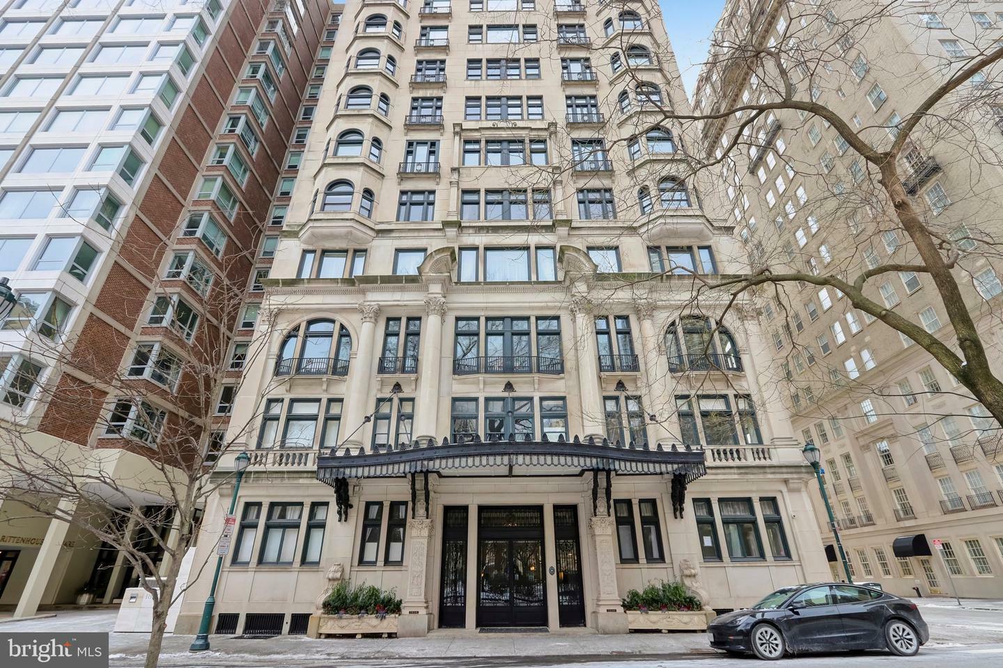 Property Photo:  1830 Rittenhouse Square 2C  PA 19103 