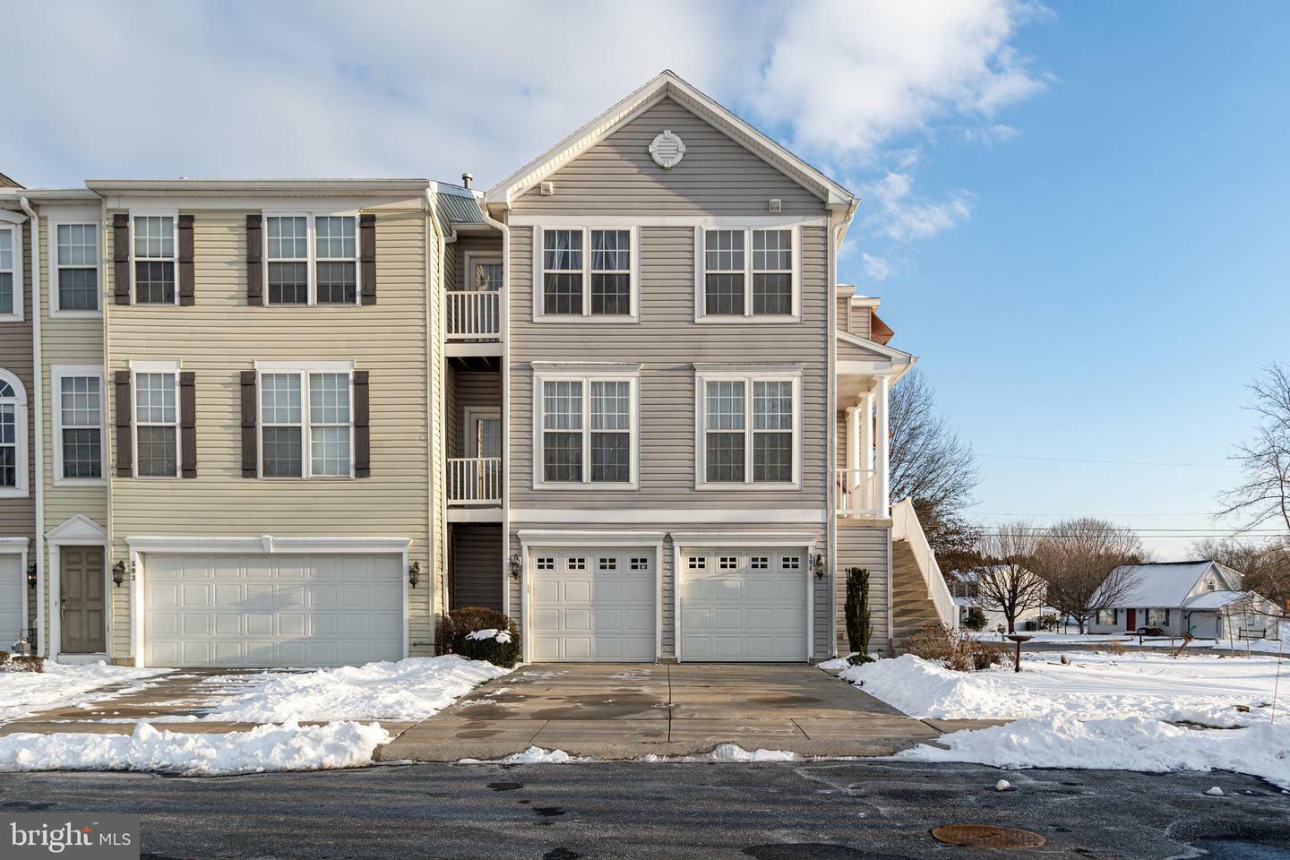 Property Photo:  504 Brook Meadow Drive  PA 17050 