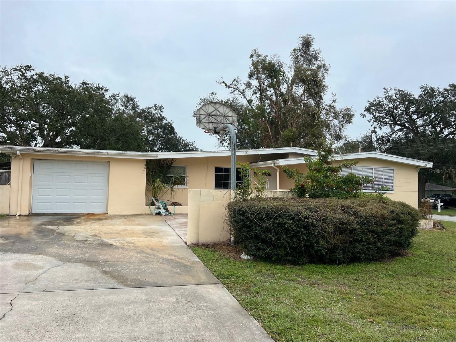 Property Photo:  1373 Fairfax Road  FL 33764 