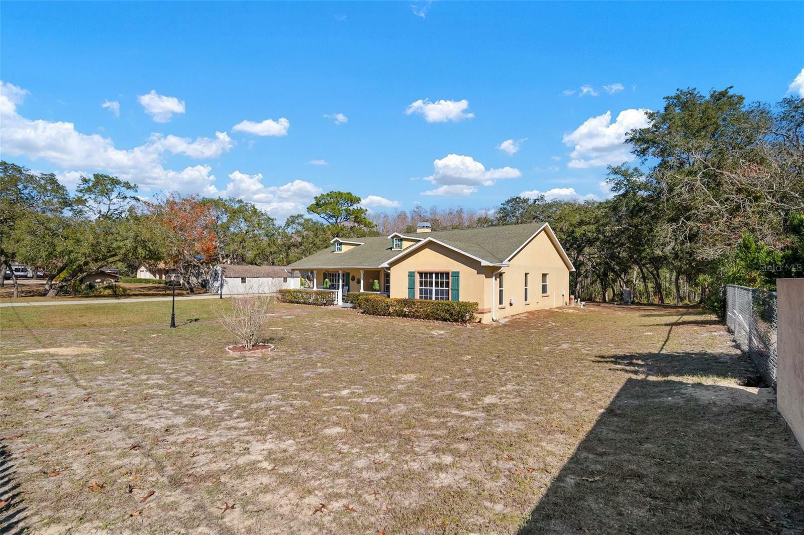 Property Photo:  17852 Fancy Lane  FL 34667 