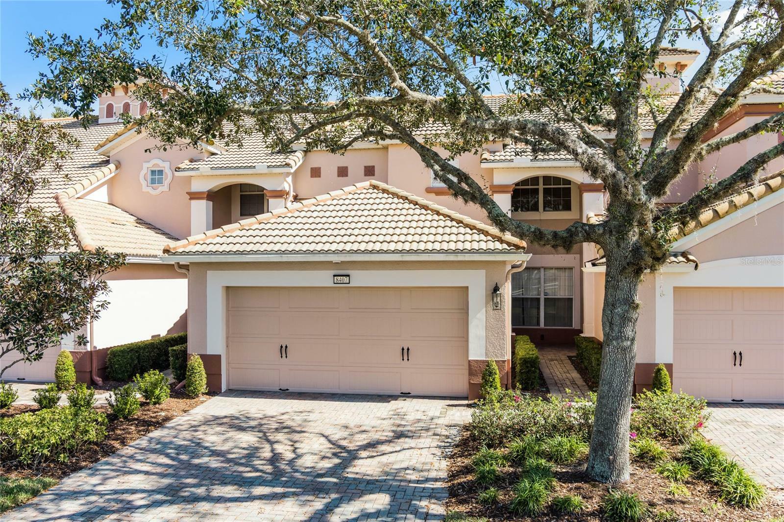 Property Photo:  8407 Riverdale Lane  FL 33896 