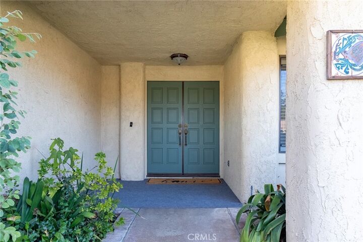 Property Photo: 1143 Kimberly Place CA 92373
