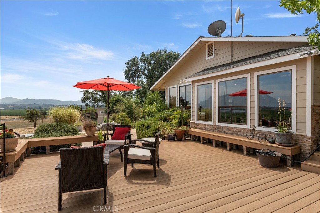 Property Photo:  5615 Highland Springs Road  CA 95453 