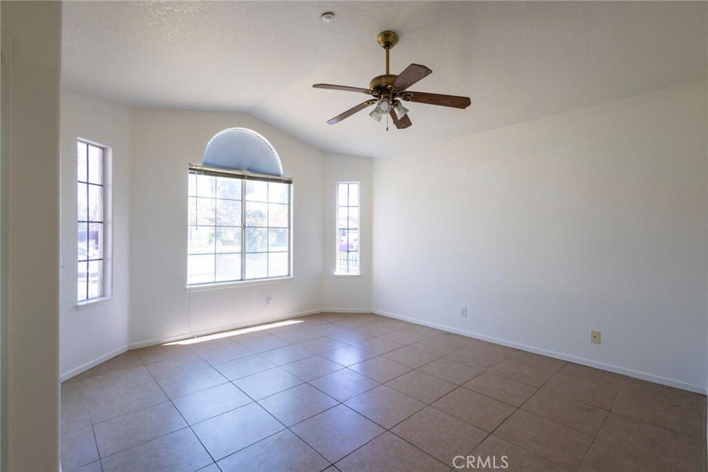 Property Photo:  1627 Indica Road  CA 92545 