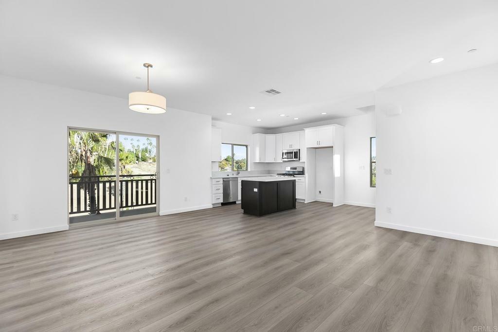 Property Photo: 8540 Vista Azul Pl CA 91945