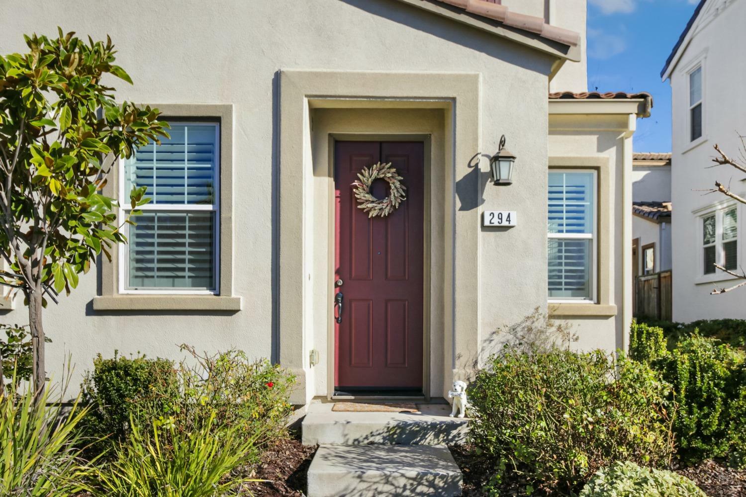 Property Photo:  294 Colner Circle  CA 95630 