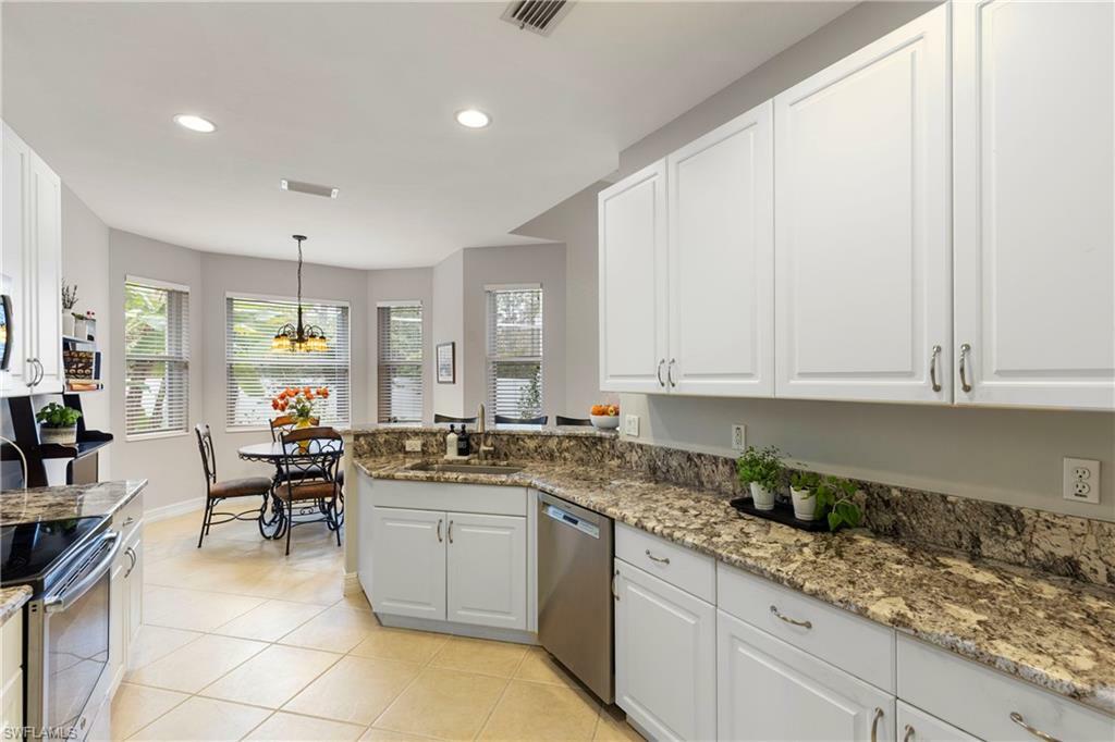 Property Photo:  1752 Sanctuary Pointe Ct  FL 34110 