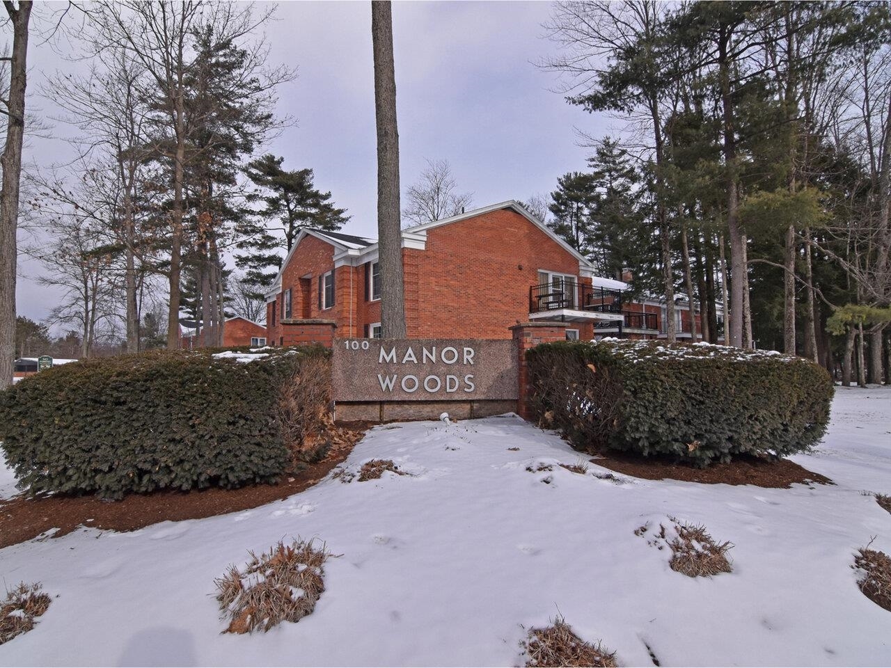 Property Photo:  100 Kennedy Drive  VT 05403 