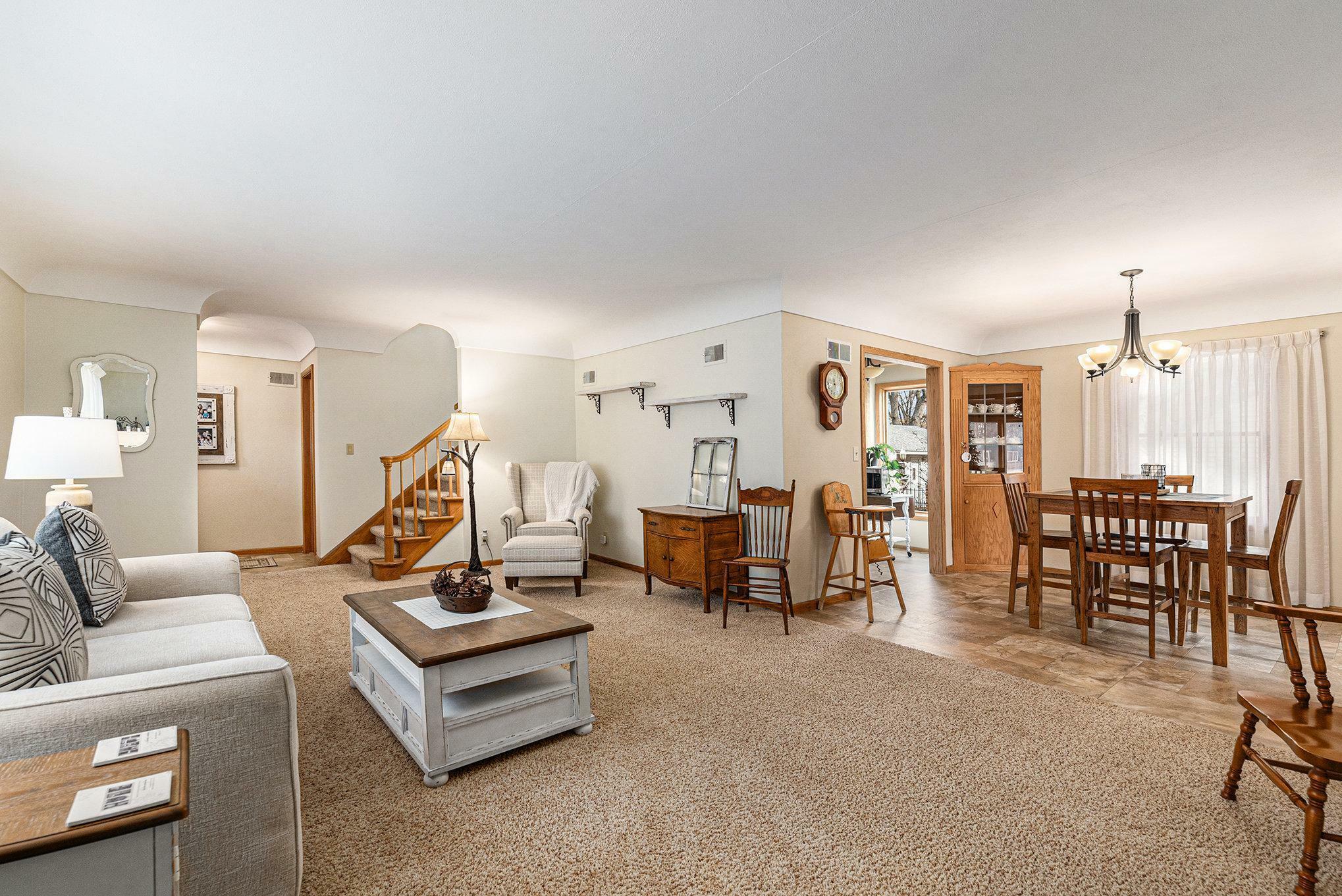 Property Photo:  10 Park Drive  MN 56172 