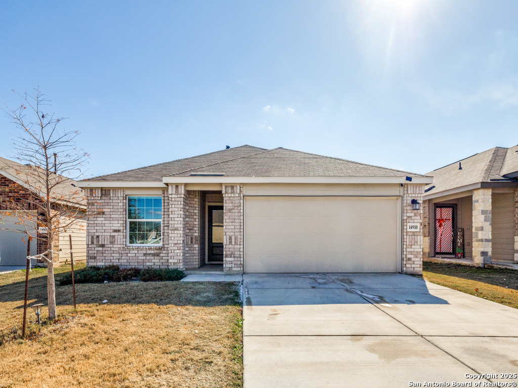 Property Photo: 14910 Bog Ml TX 78254