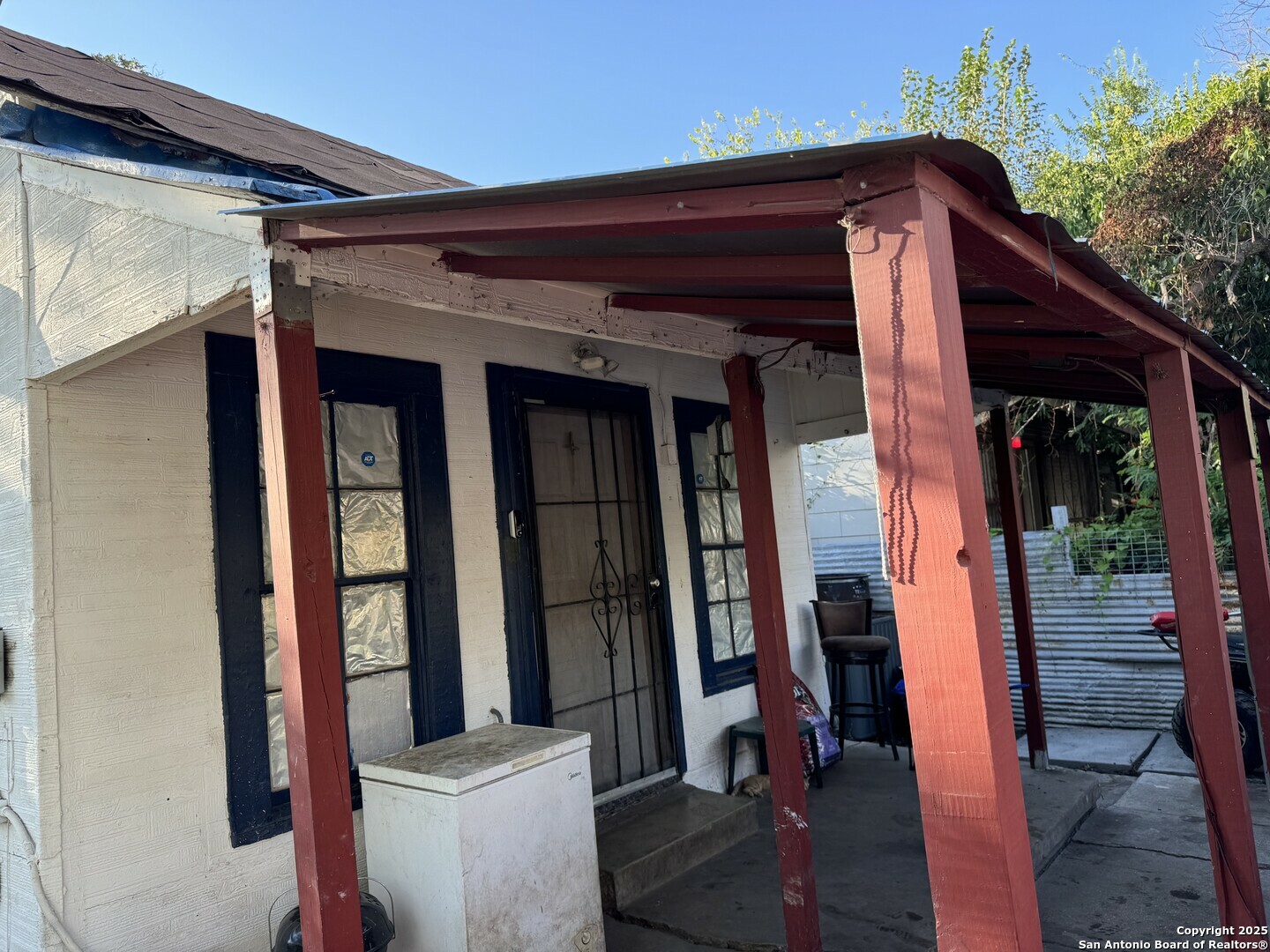 Property Photo:  317 S San Marcos  TX 78207 