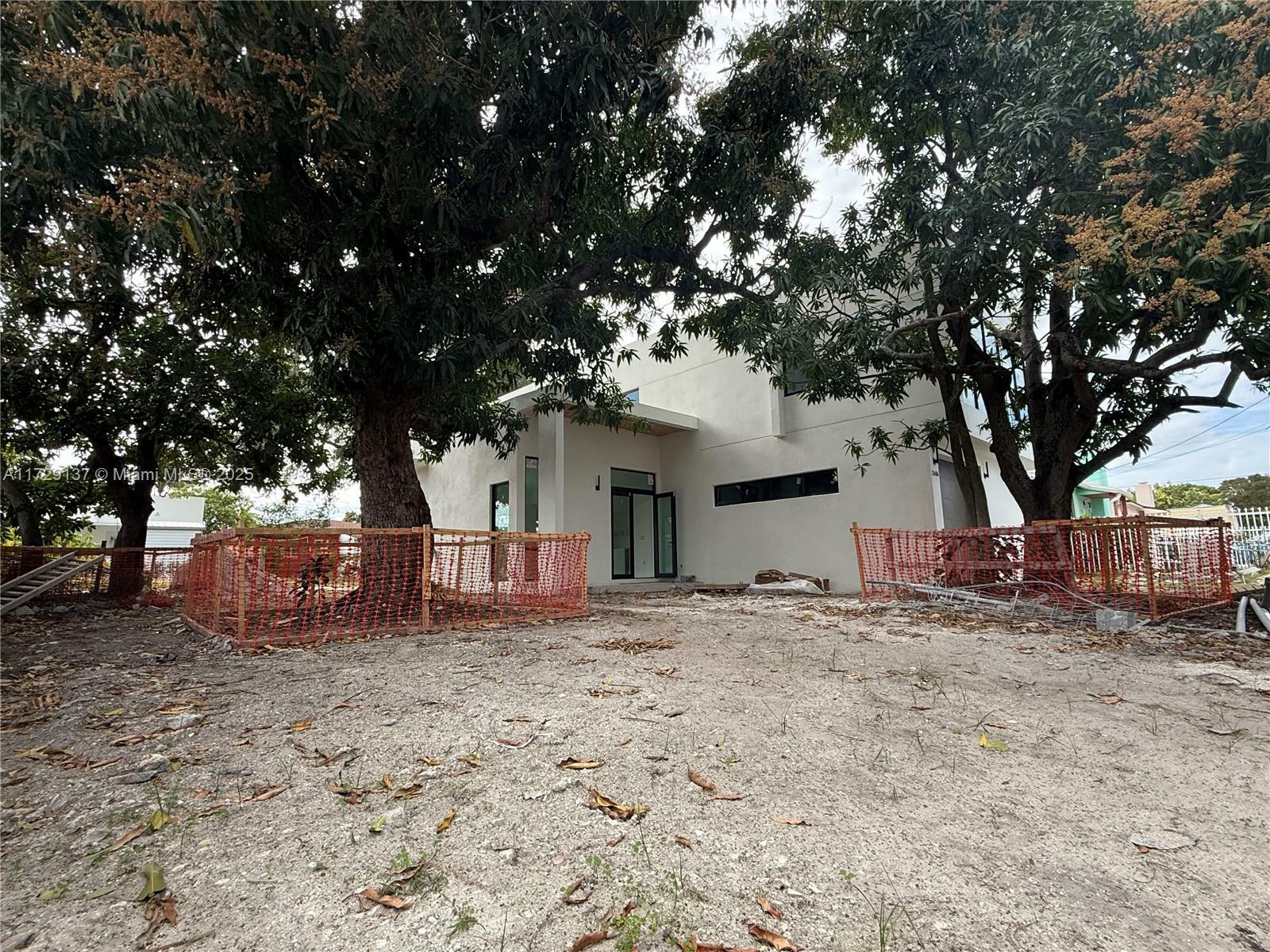 Property Photo:  2606 SW 19th St  FL 33145 