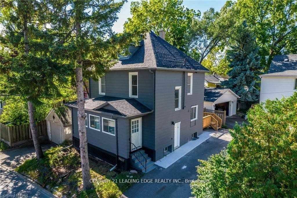 Photo de la propriété:  5595 Wesley Pl  ON L2E 3Z4 