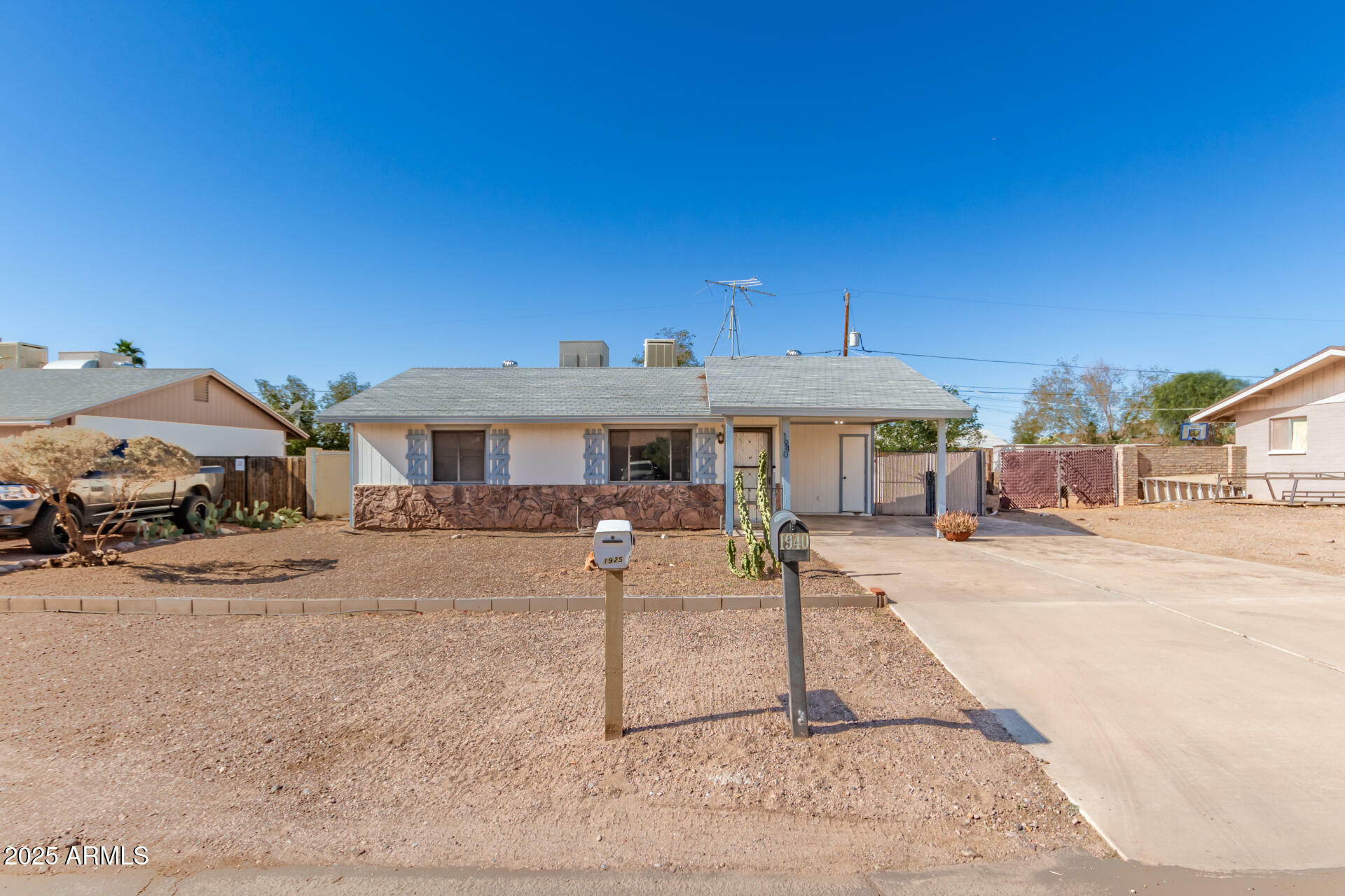 Property Photo:  1940 S Coconino Drive  AZ 85120 