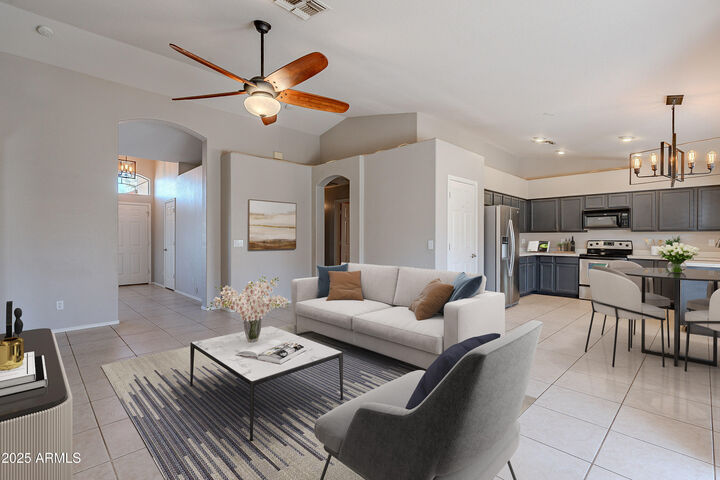 Property Photo: 2217 E Devon Court AZ 85296
