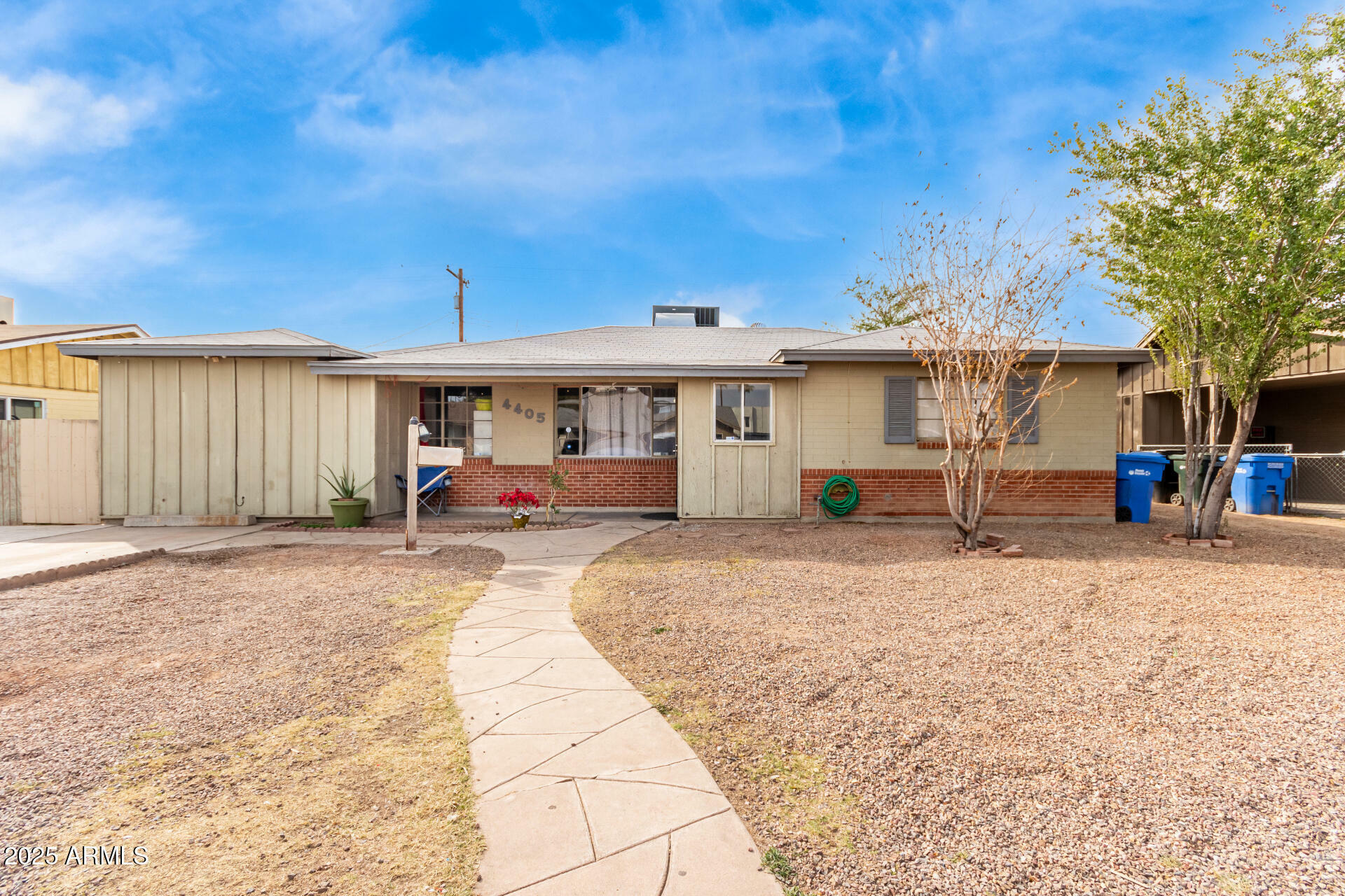 Property Photo:  4405 W Clarendon Avenue  AZ 85031 