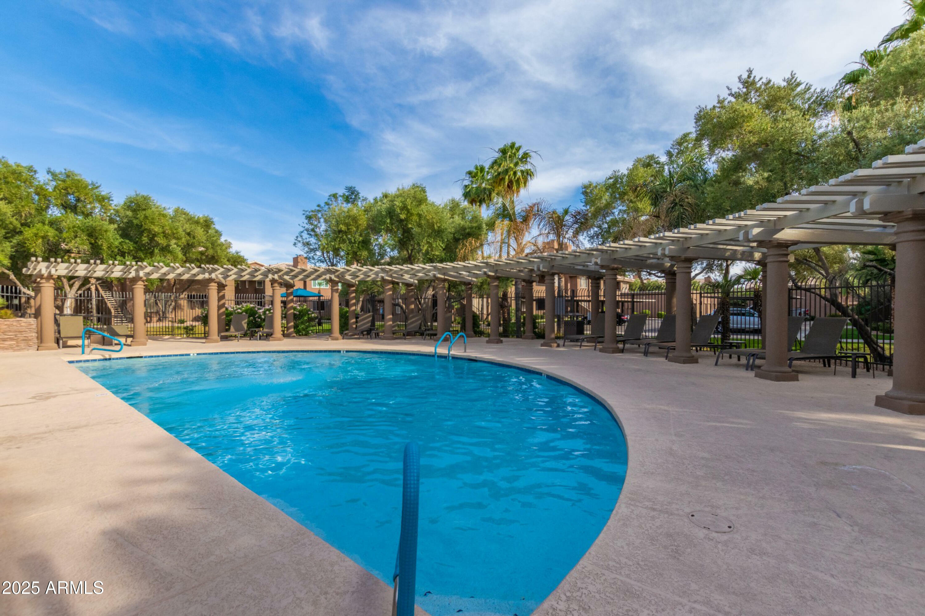 Property Photo:  7009 E Acoma Drive 1143  AZ 85254 