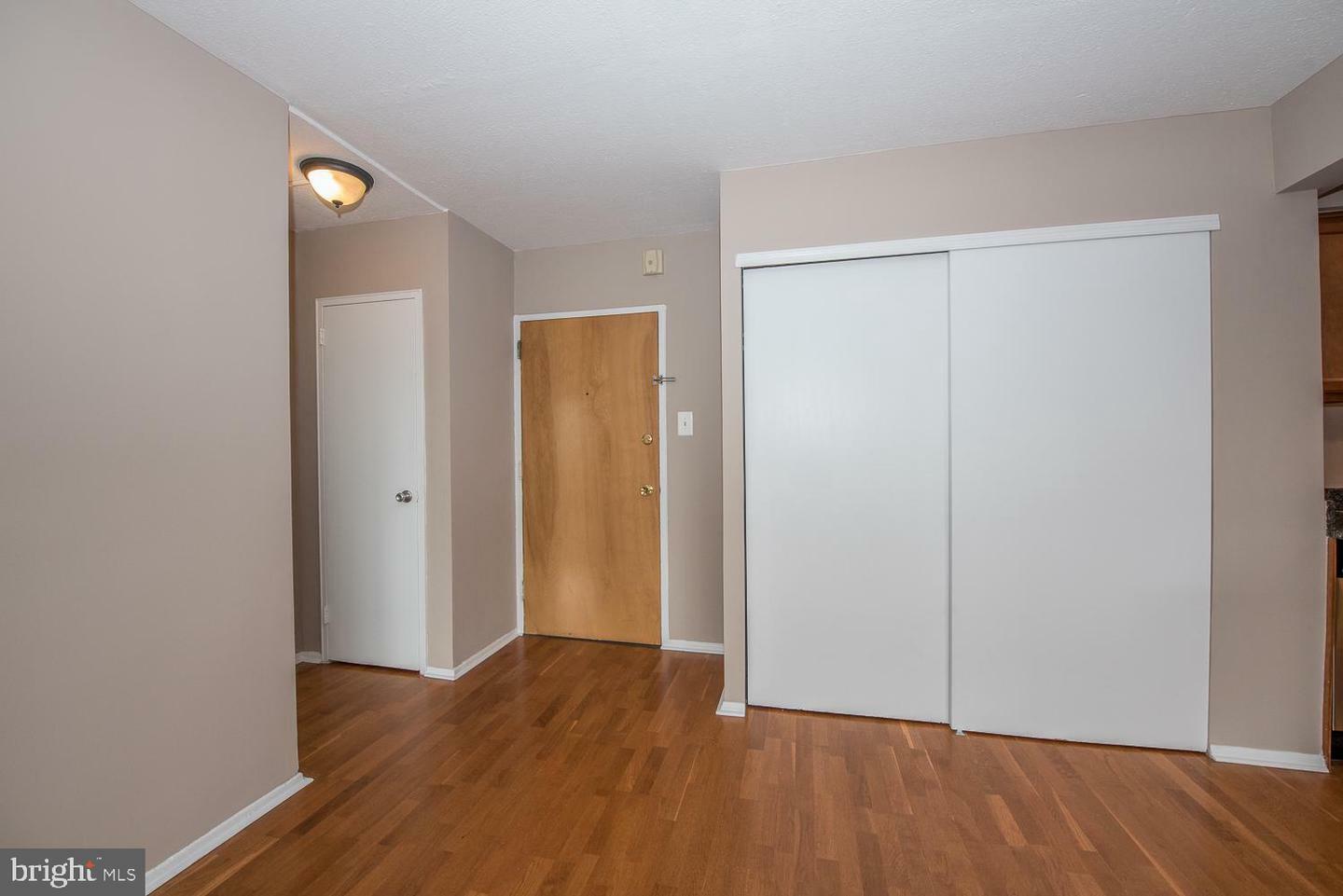 Property Photo:  2101 Chestnut Street 17 1516  PA 19103 