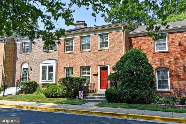 3136 Hartwick Lane  Fairfax VA 22031 photo
