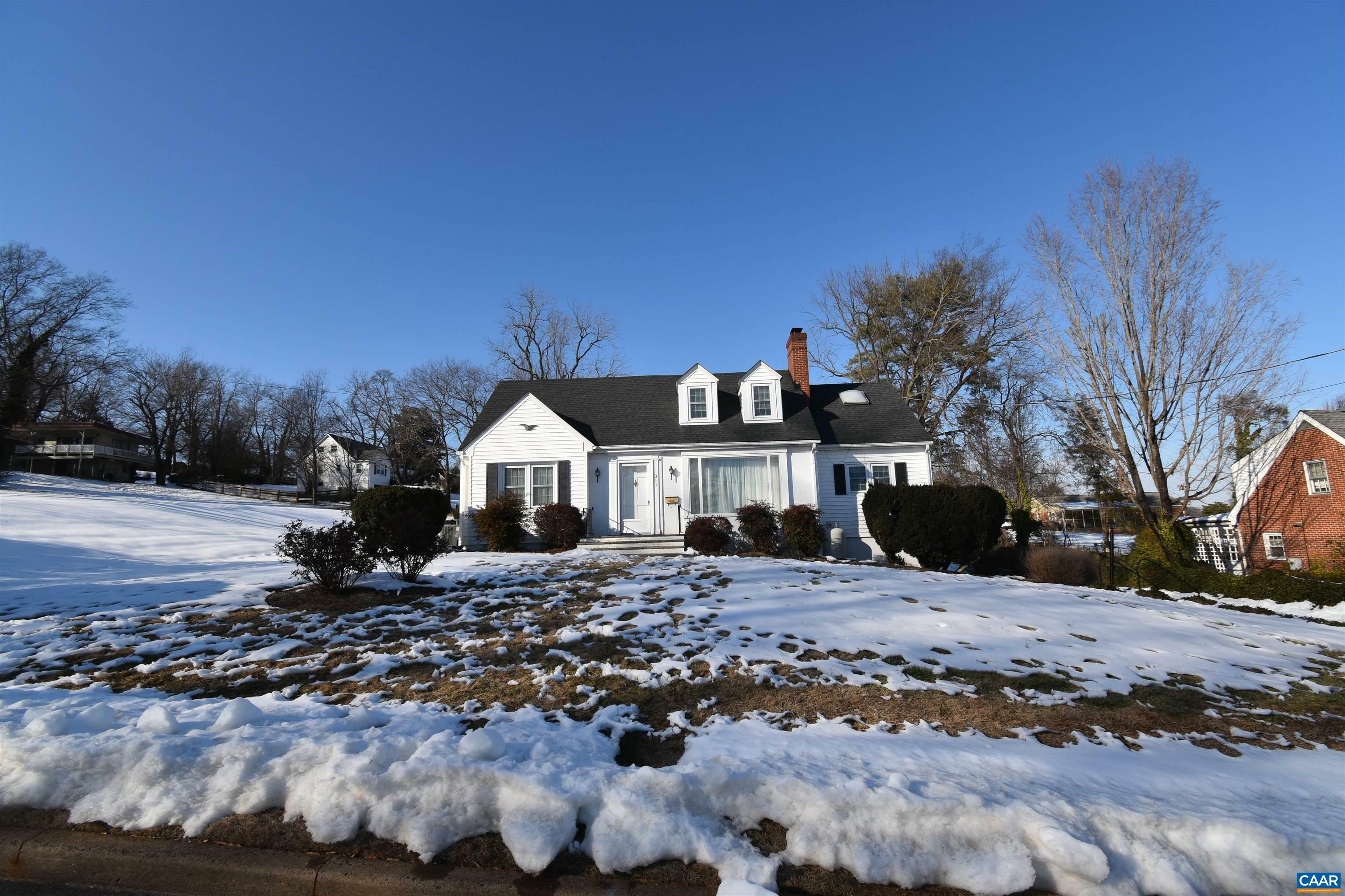 Property Photo:  311 Piedmont St  VA 22960 