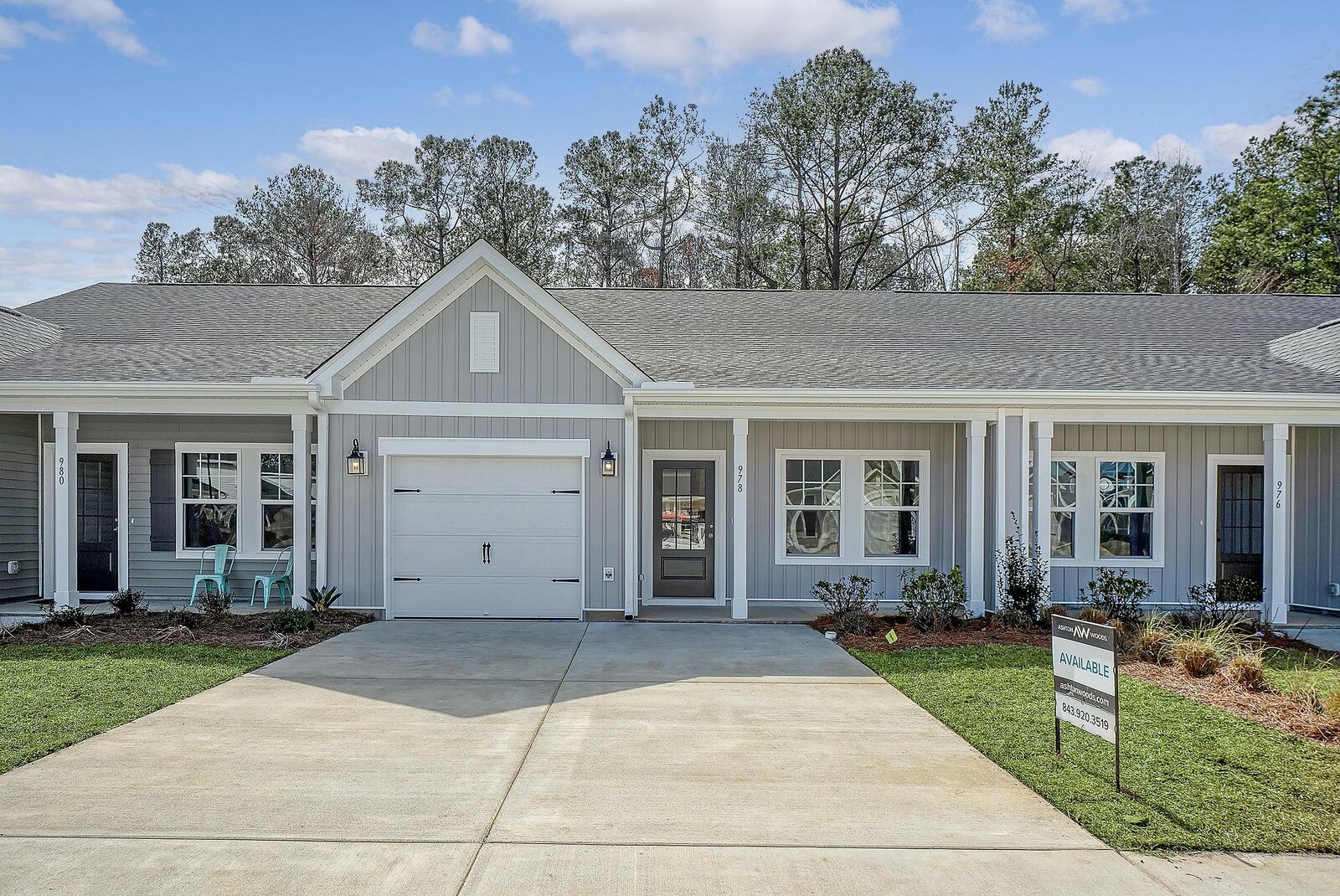 Property Photo:  978 Dusk Drive  SC 29486 