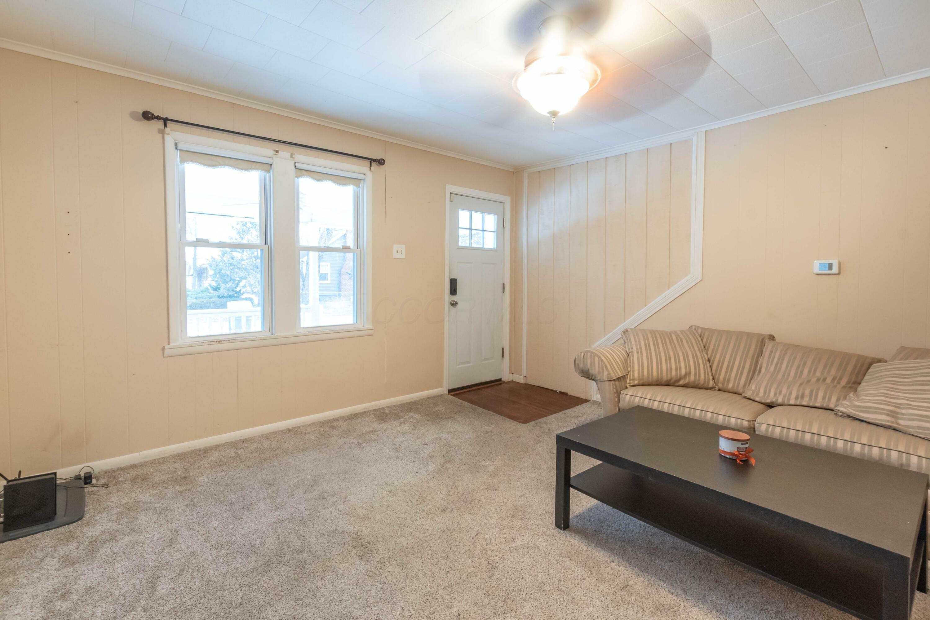 Property Photo:  1587 Garling Avenue  OH 43223 