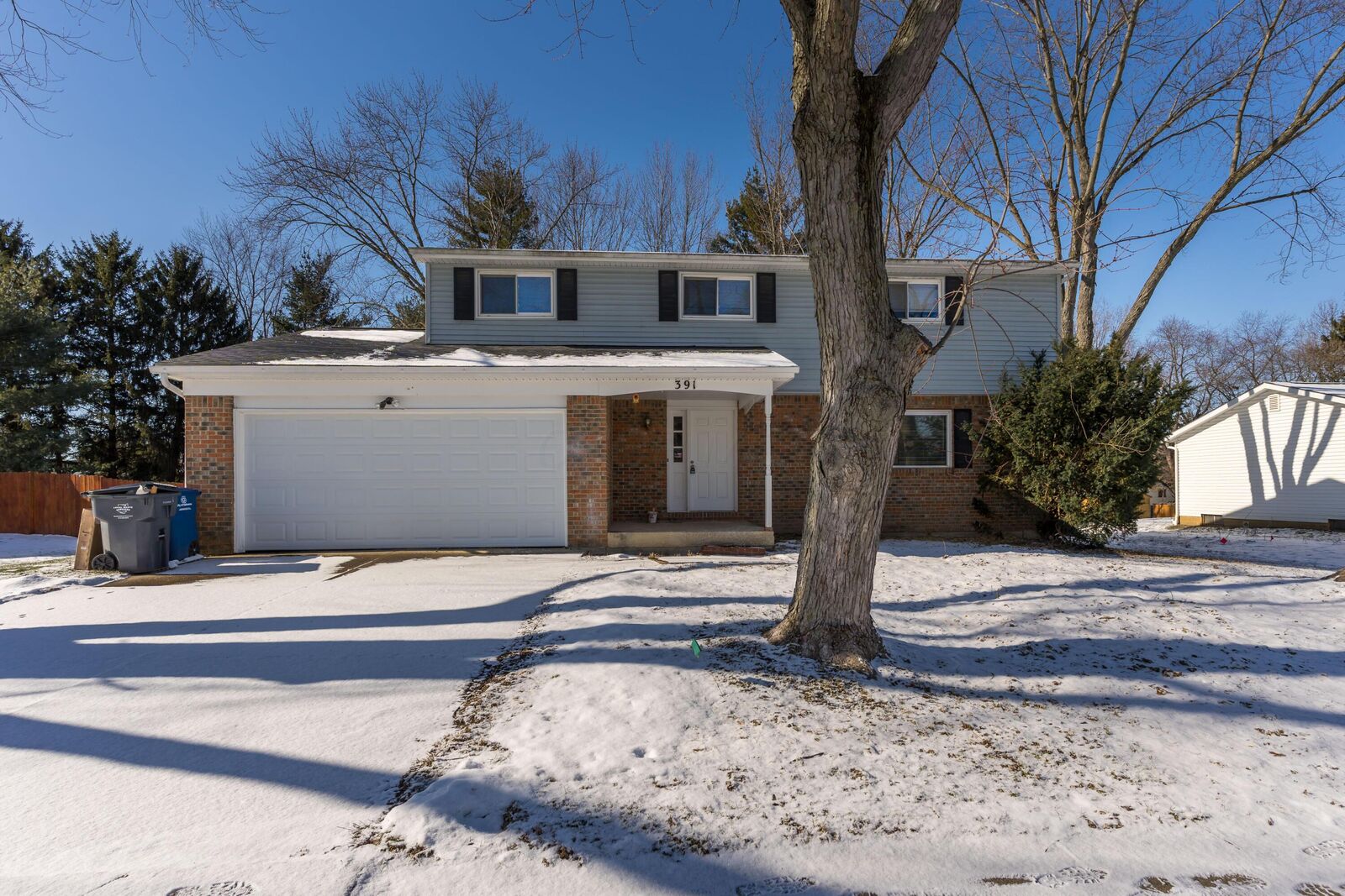 Property Photo:  391 Schyler Way  OH 43230 