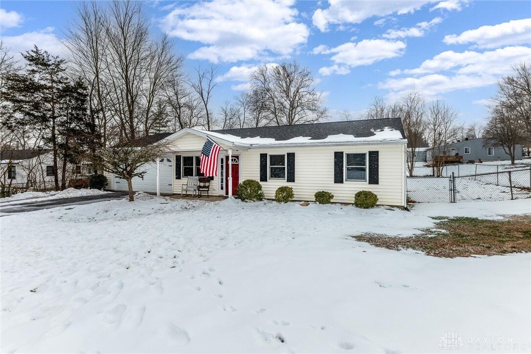 Property Photo:  6885 Goshen Road  OH 45122 