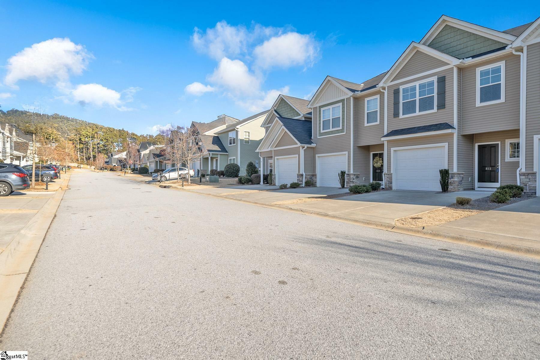 Property Photo: 815 Stonebriar Street SC 29681