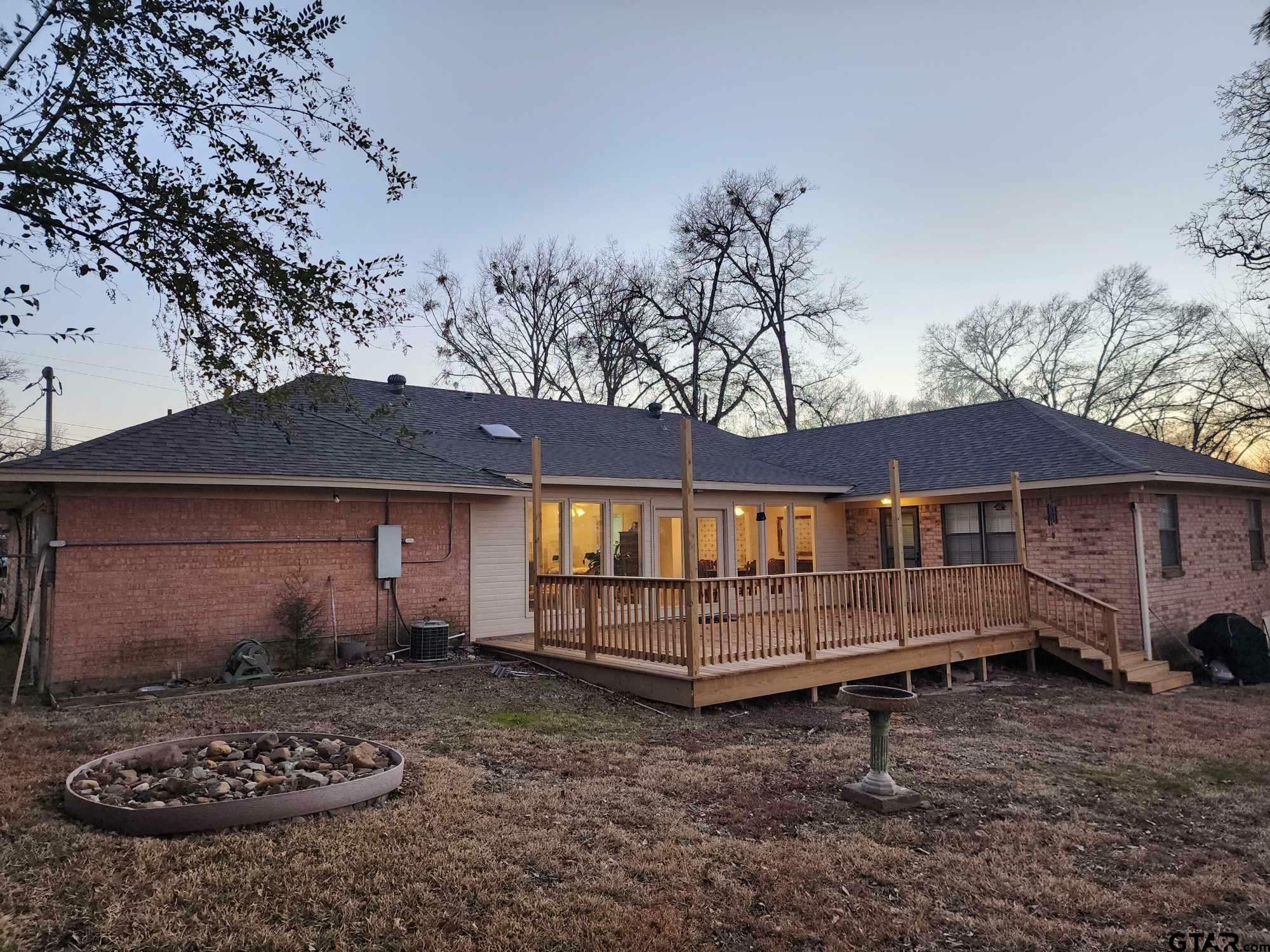 Property Photo: 1608 Yosemite Dr. TX 75703