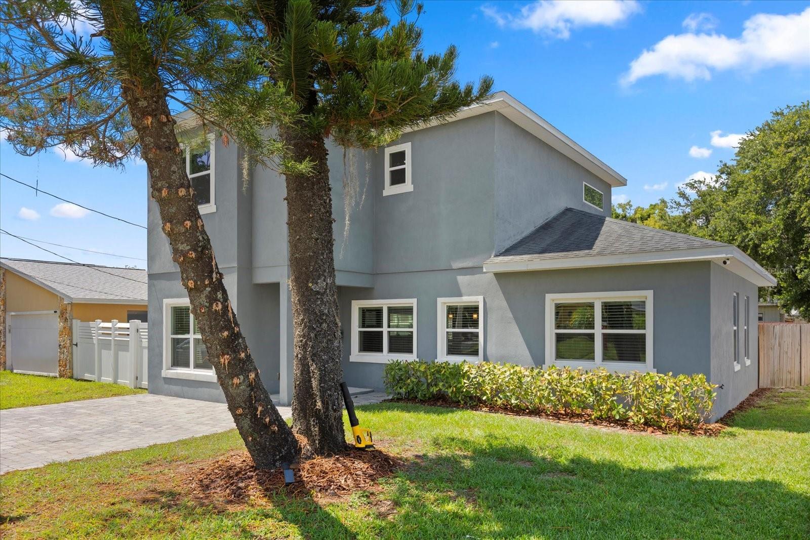 Property Photo: 1875 Staunton Avenue FL 32789