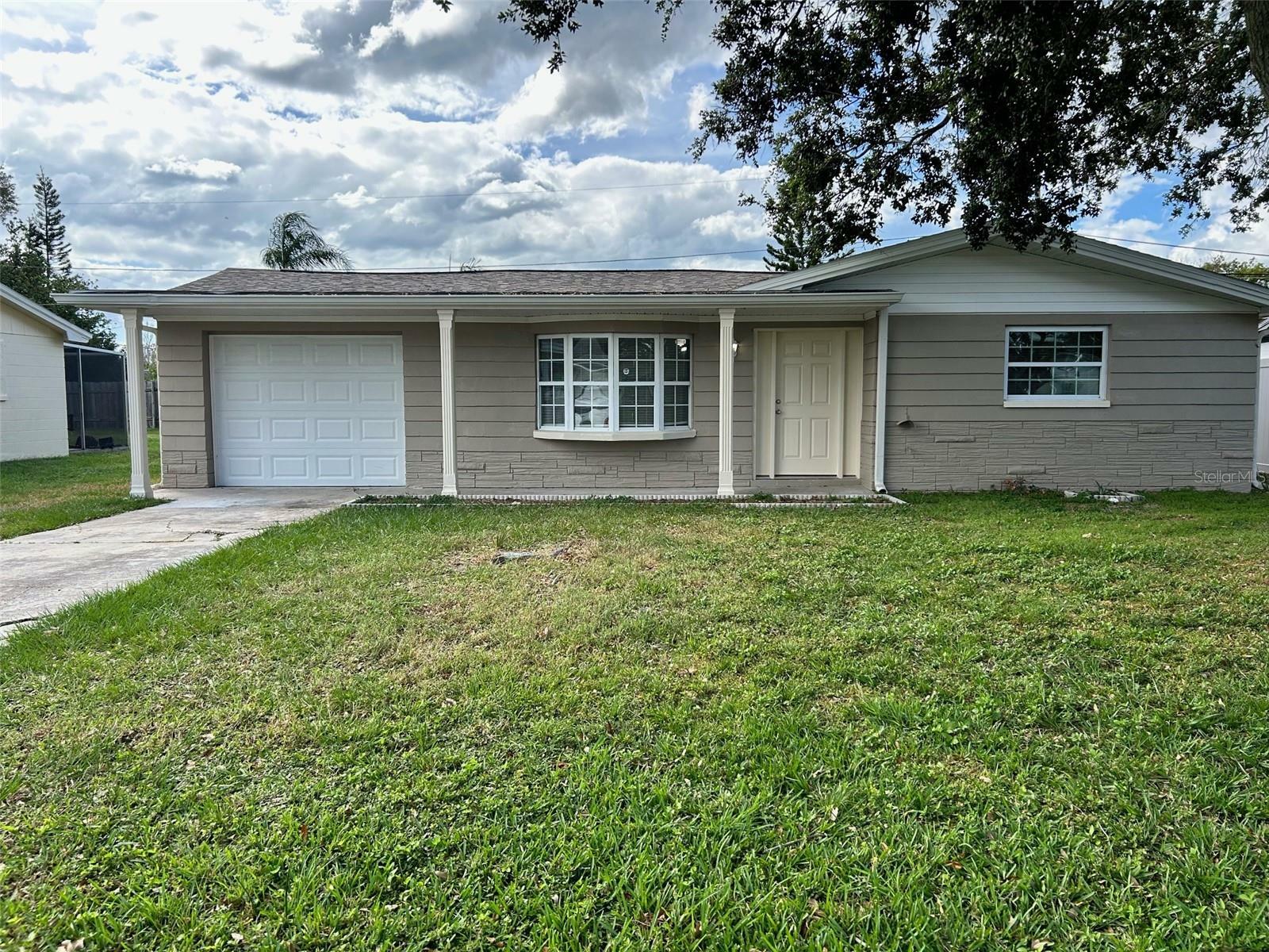 Property Photo:  3341 Wiltshire Drive  FL 34691 