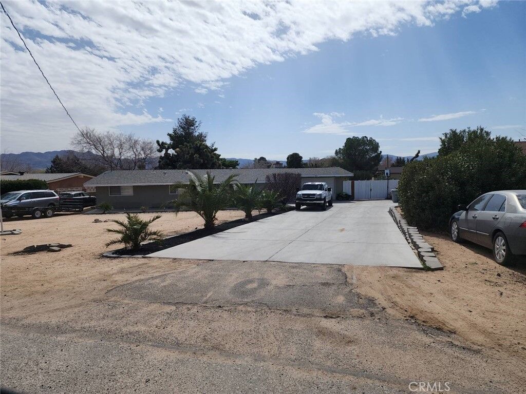 Property Photo: 16575 Ash Street CA 92345