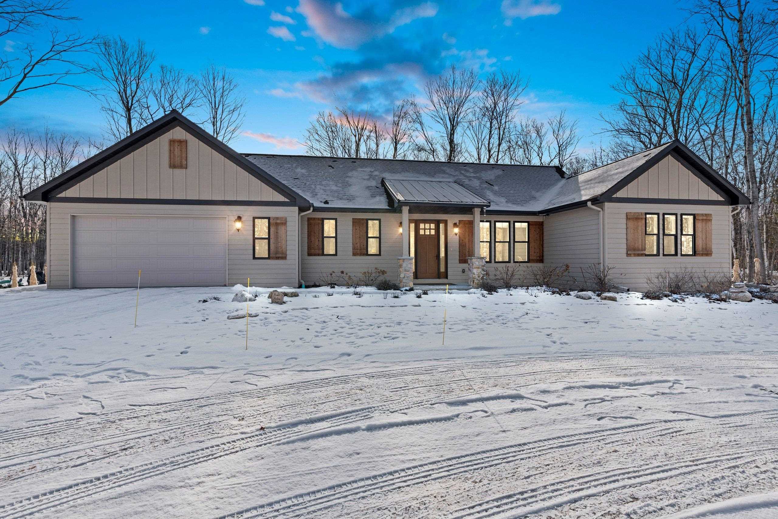 Property Photo:  4411 Daisy Patch Road  WI 54212 