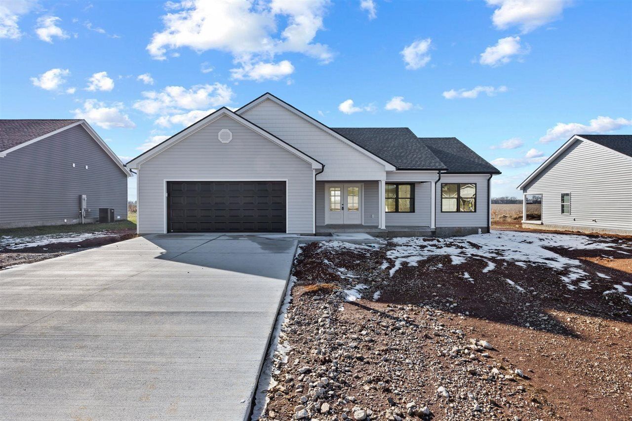 Property Photo:  504 Victoria Way  KY 42134 