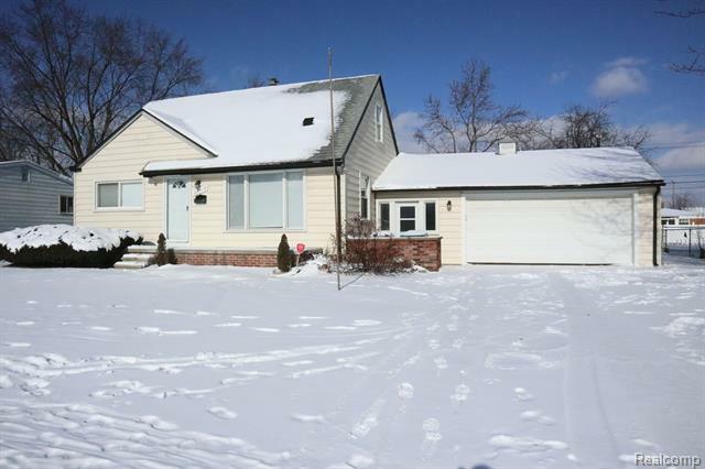 Property Photo:  29510 James Street  MI 48135 