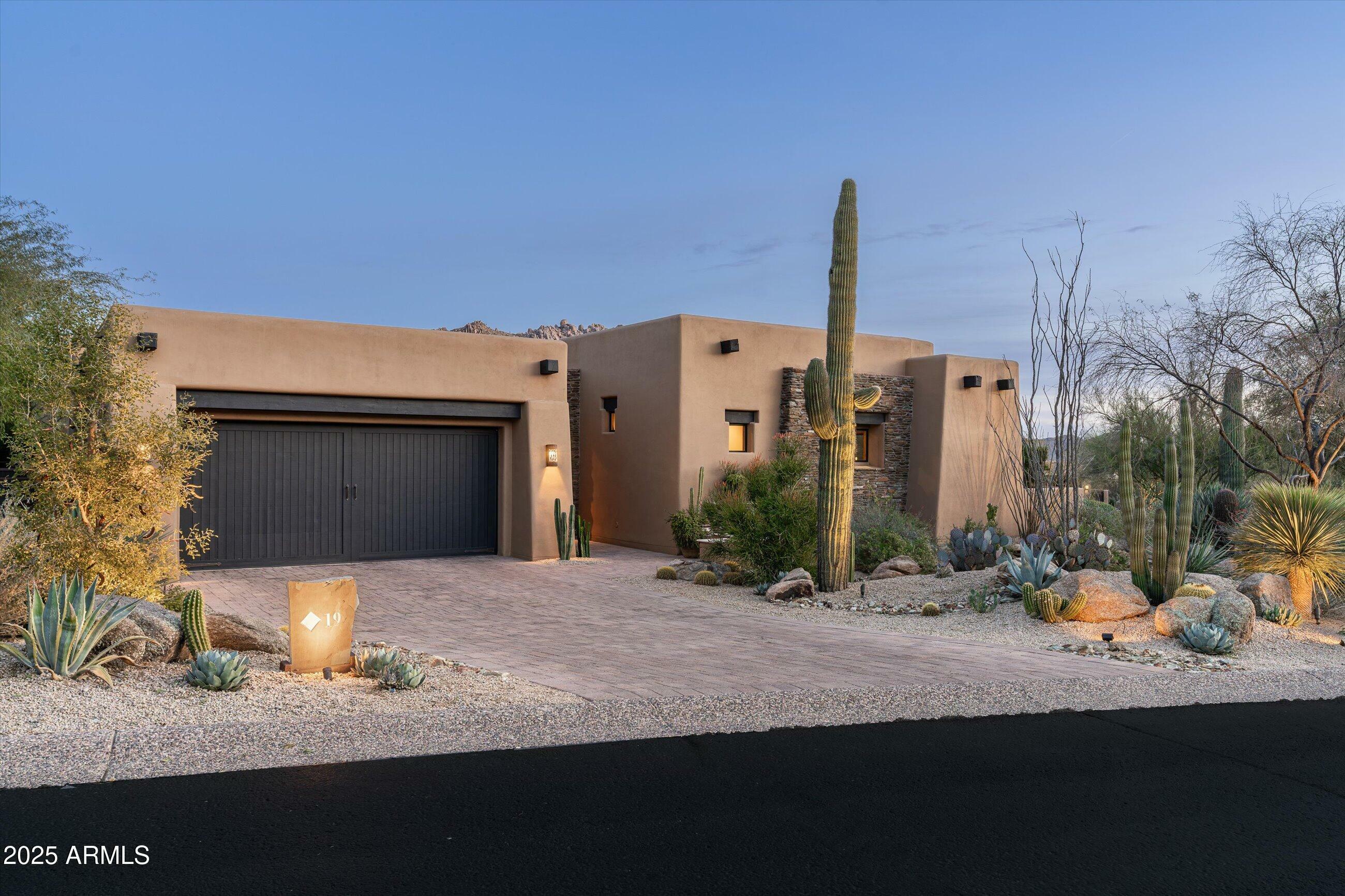 Property Photo: 10585 E Crescent Moon Drive 19 AZ 85262