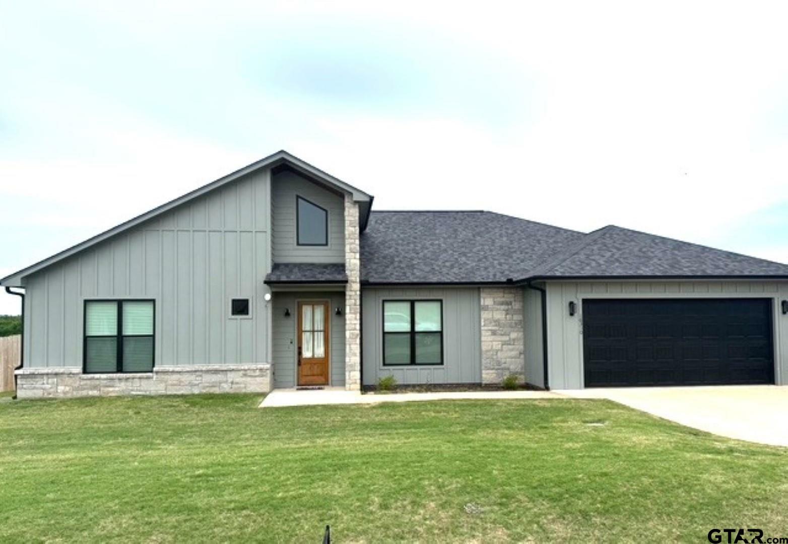 Property Photo: 16310 Rainier TX 75771