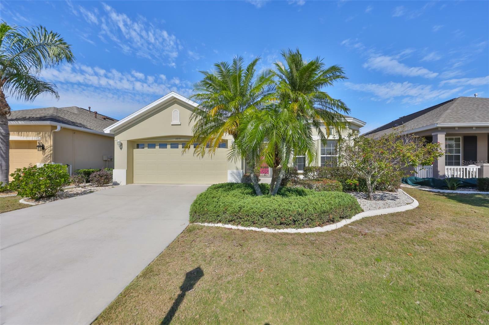 Property Photo: 1031 Emerald Dunes Drive FL 33573