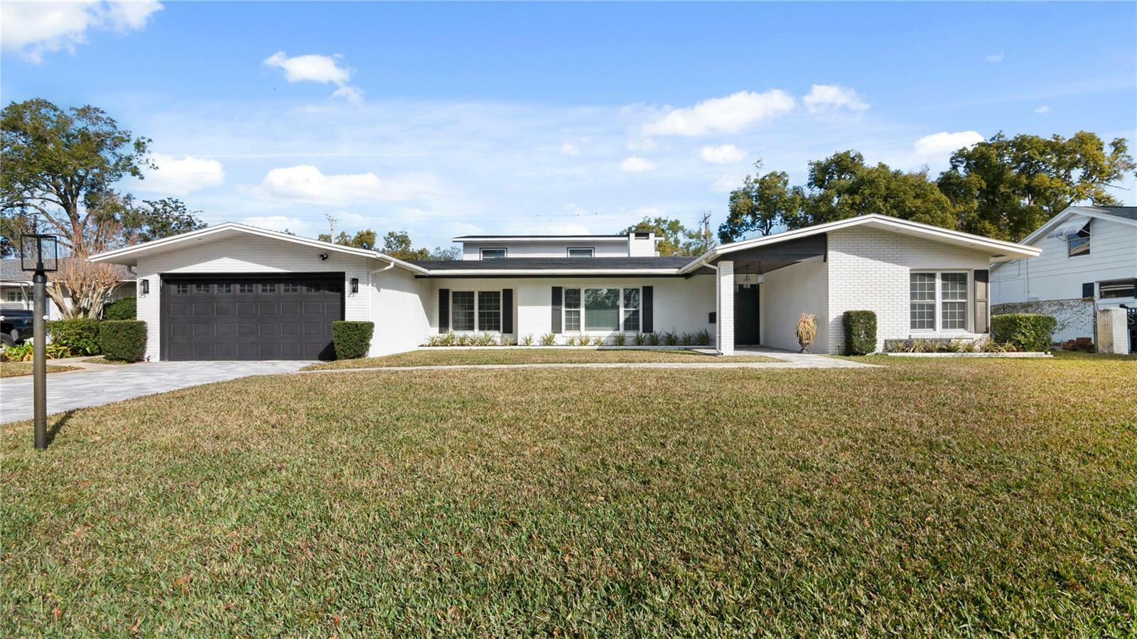 Property Photo: 2061 Geronimo Trail FL 32751