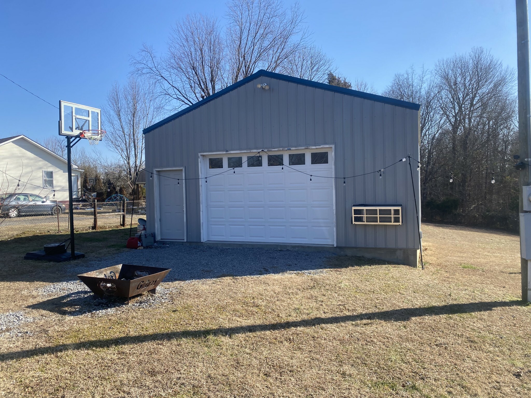 Property Photo:  133 Cleveland Rd  TN 37183 