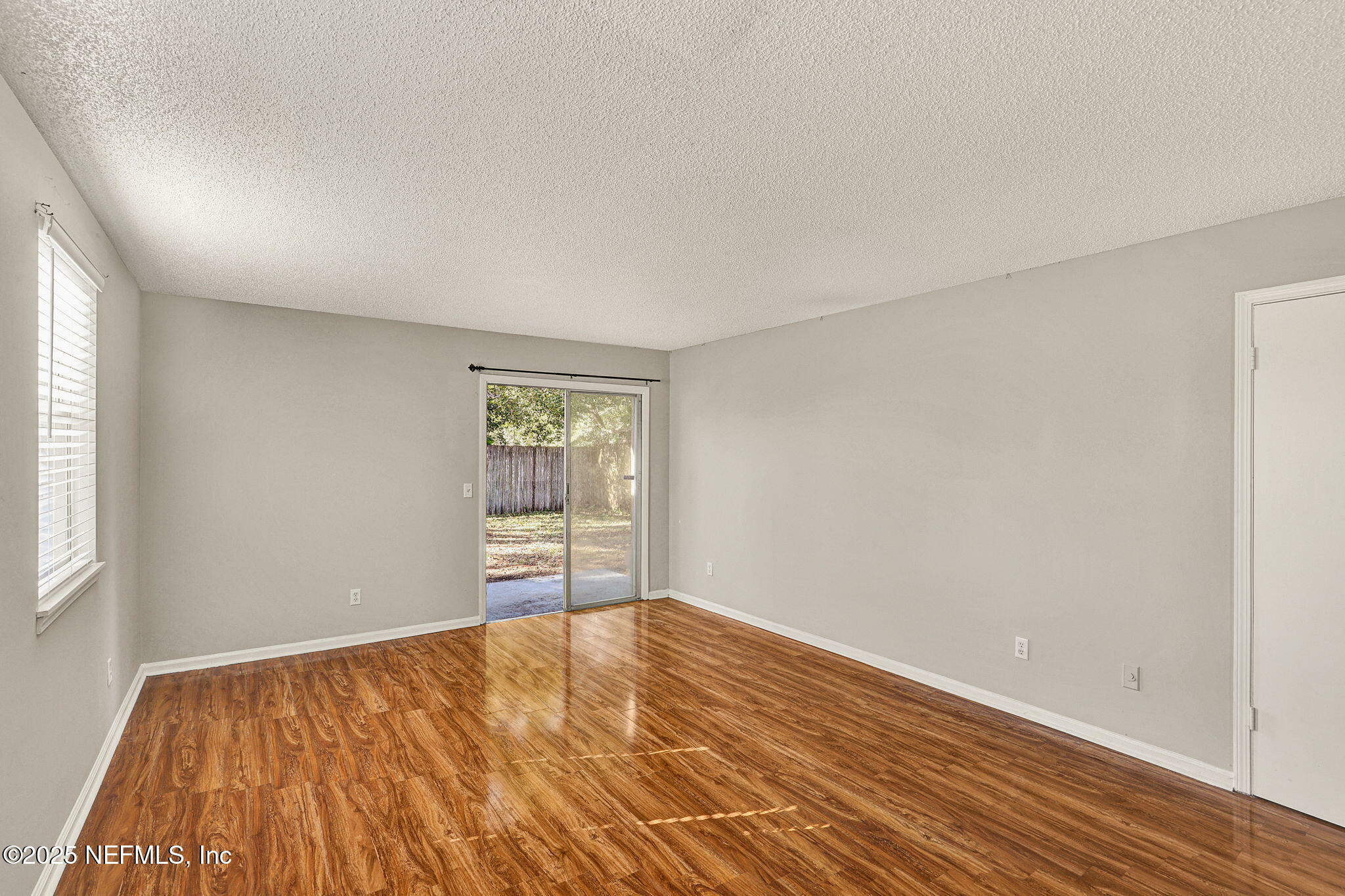 Property Photo:  2738 Hidden Village Drive  FL 32216 