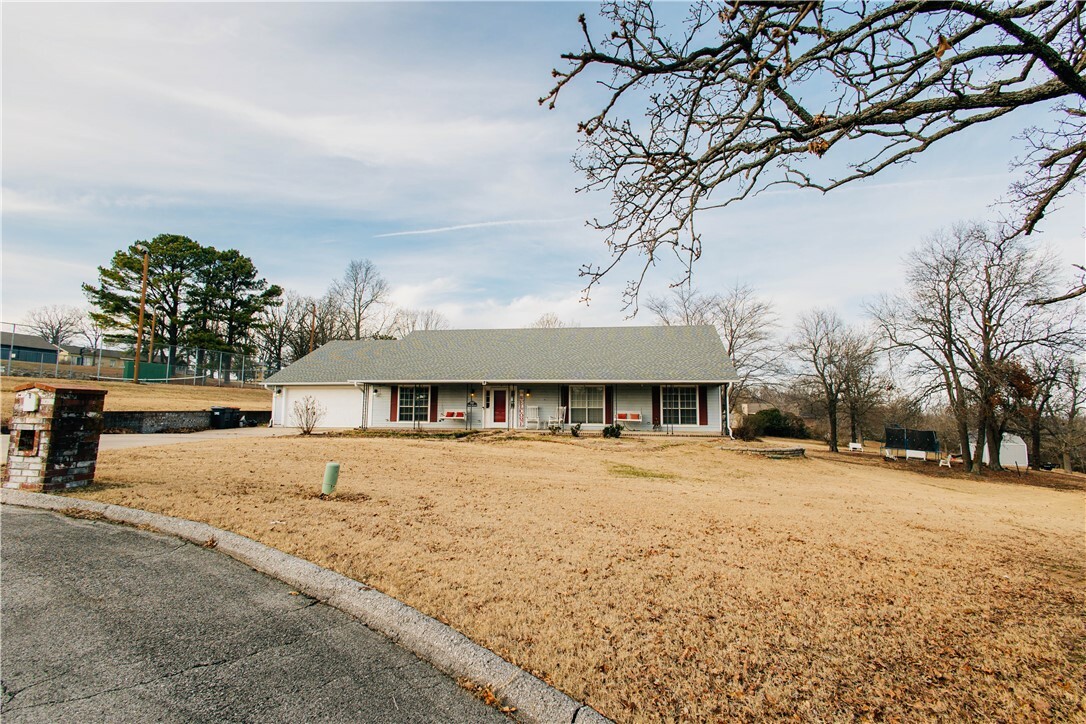 Property Photo:  147 Woodcliff Lane  AR 72764 