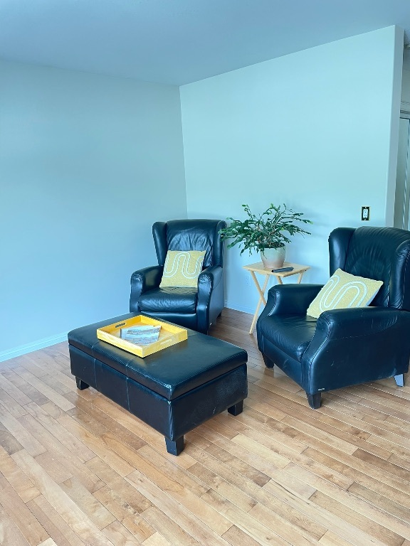 Property Photo: 5460 Clements Crescent 101 BC V0H 1X5