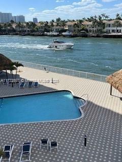 Property Photo:  1500 S Ocean Dr 4K  FL 33019 