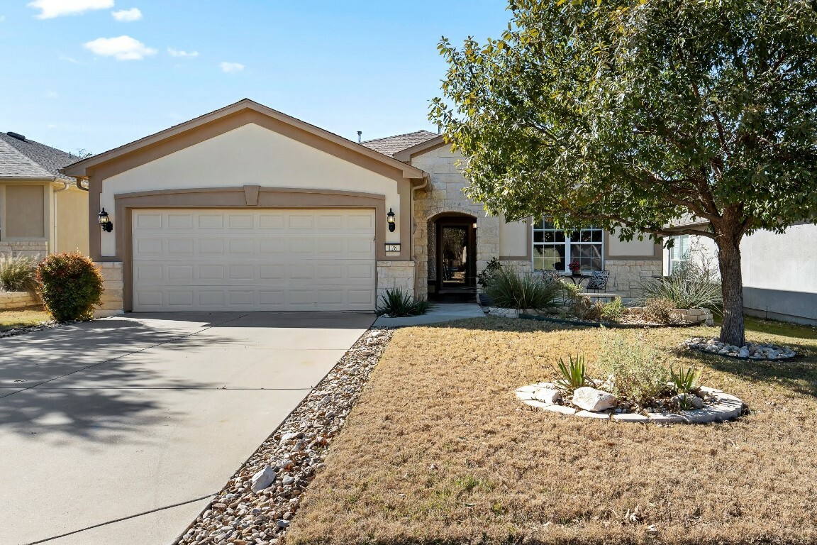 Property Photo:  128 Prairie Creek Trail  TX 78633 