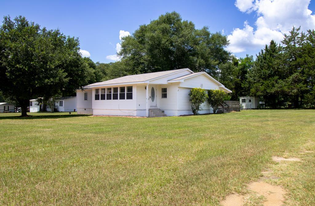 Property Photo: 150 Creekview Drive GA 31763