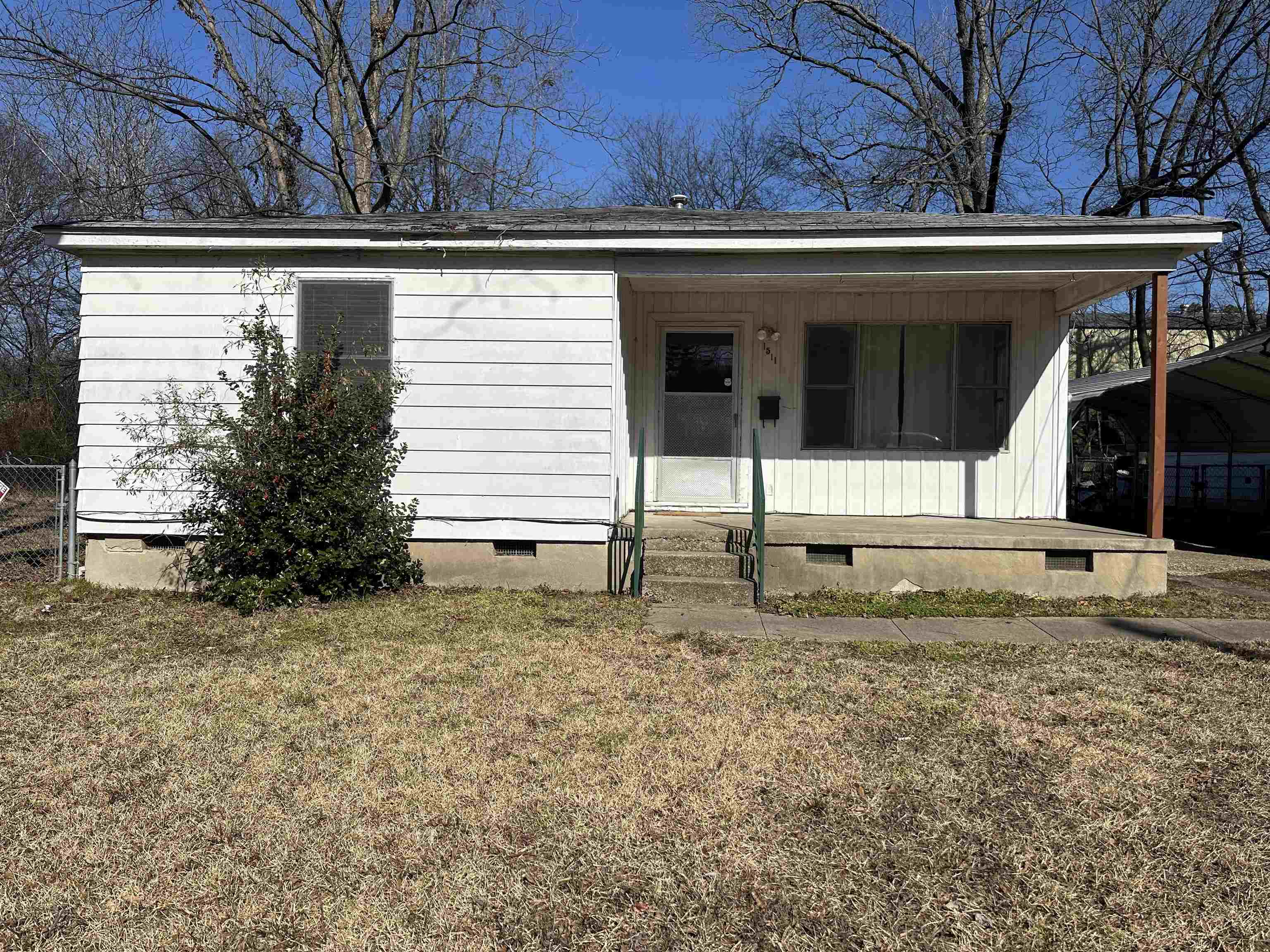 Property Photo:  1511 W 37th Street  AR 72118 