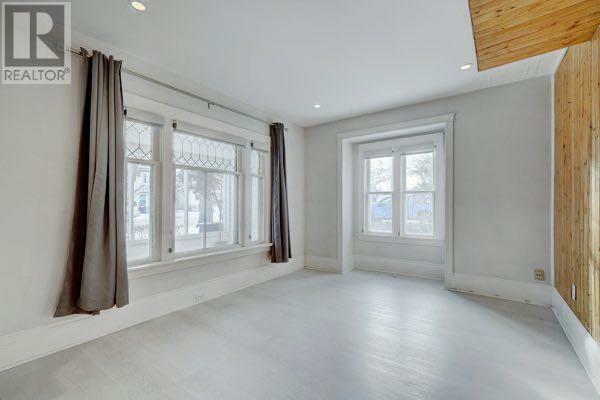 Property Photo:  281 1 Street East  AB T0J 0Y4 