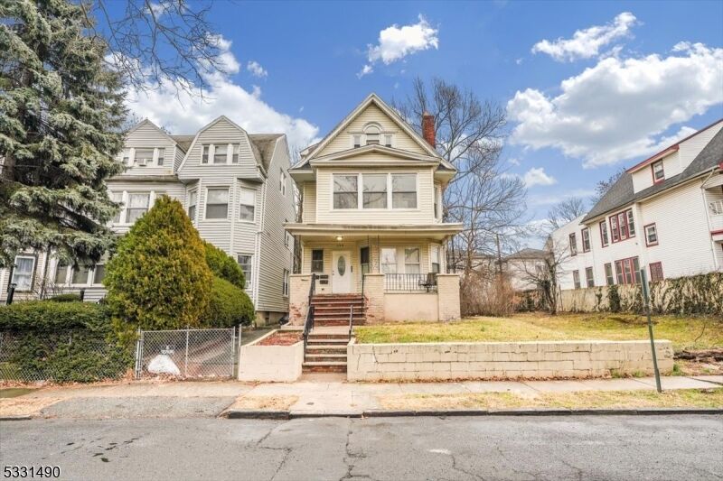 Property Photo:  126 N 14th St  NJ 07017